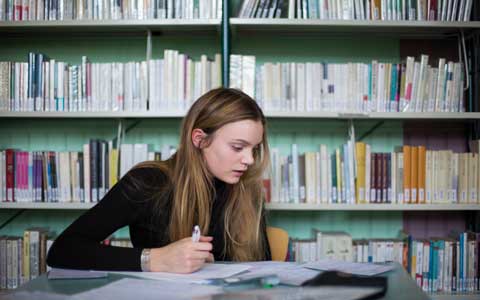 Le CDI. Un lieu pour apprendre.